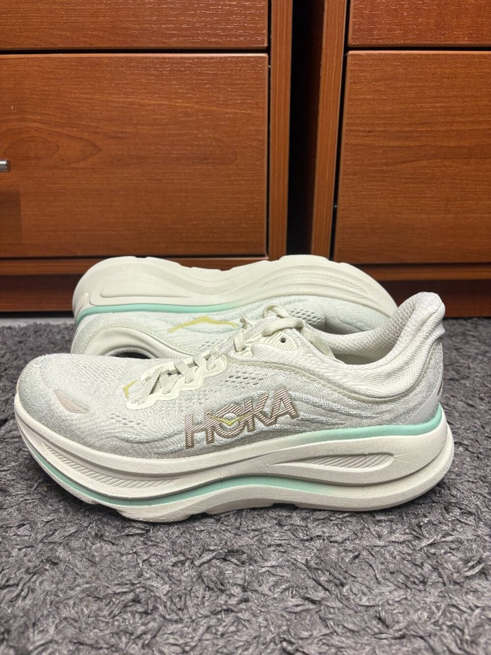 Hoka One One Bondi 9 Women's 10D (WIDE) Truffle Salt Sea Glass 1162012-TLSL